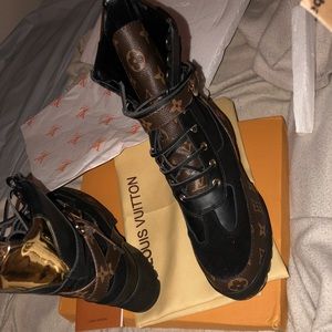 Louis Vuitton Boots‼️